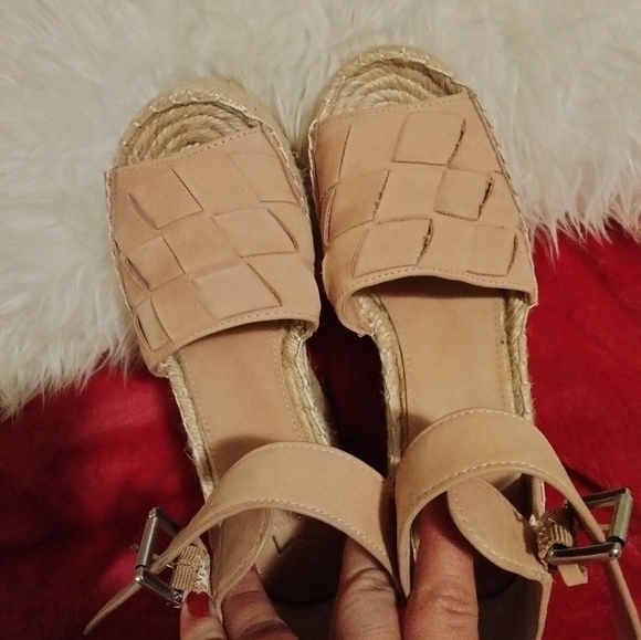 Marc Fisher Platform Espadrille Wedge - Picture 4 of 12